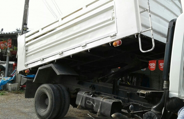 ราคา1,000,000บ สิบล้อ อีซูชุ ร็อค 230โบว์อินเตอร์ แม่ลูก 2เพา ดั้มมีเนียม ช่วงล่าง240 เกรียร์ฟูเลอร์ สภาพดีสวยบางเดิมพร้อมใช้งาน ทะเบียนพร้อมโอน ราคา1,000,000บ สิบล้อ อีซูชุ ร็อค 230โบว์อินเตอร์ แม่ลูก 2เพา ดั้มมีเนียม ช่วงล่าง240 เกรียร์ฟูเลอร์ สภาพดีสวยบางเดิมพร้อมใช้งาน ทะเบียนพร้อมโอน