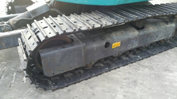 ขาย รถขุด KUBOTA รุ่น RX305 มือสองญี่ปุ่น เครื่องยนต์ 4สูบ รุ่น D1703  แทรกเหล็ก ทำงานไว แน่น ทุกส่วน   มือถือ/LINE ID : 0818753444