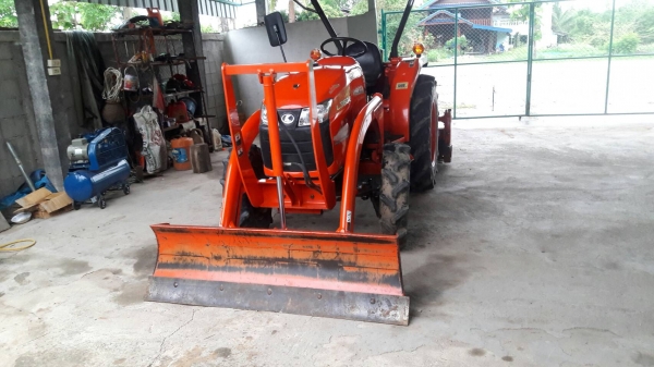 โคโบต้า 36 แรงสวยมาก800ชมอุปกรณ์ครบรถข้าราชการไม่ค่อยได้ใช้350000