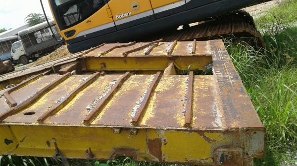 ขายด่วนรถเทนเลอร10ล้อ2เพลาเครือง300แรงยาว8.20เมตร