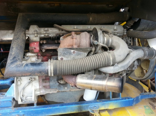 เกษตรพัฒนาจ้างช้างไวไฟ