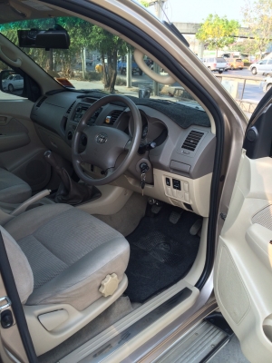 VIGO 4 ประตู 4WD