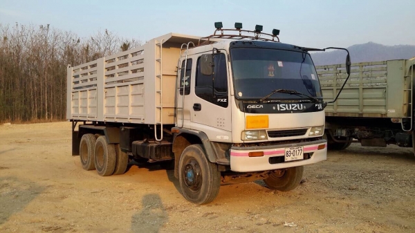 ขายรถสิบล้อดั้ม 270 ยูโรวัน ปี 45