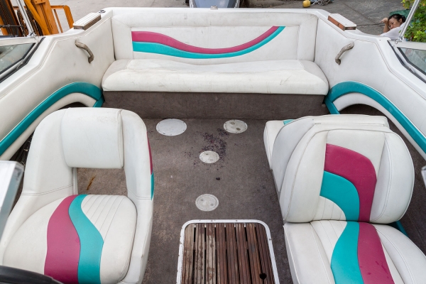 เรือรีกัล 20 ฟุต เครื่องยามาฮ่าเอาท์บอร์ด 140 แรง