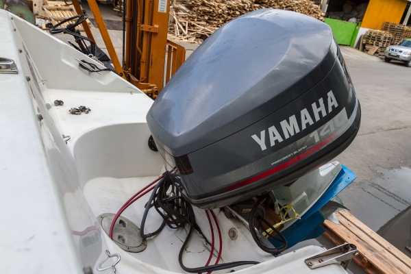 เรือรีกัล 20 ฟุต เครื่องยามาฮ่าเอาท์บอร์ด 140 แรง