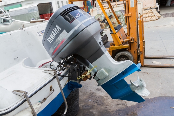 เรือรีกัล 20 ฟุต เครื่องยามาฮ่าเอาท์บอร์ด 140 แรง