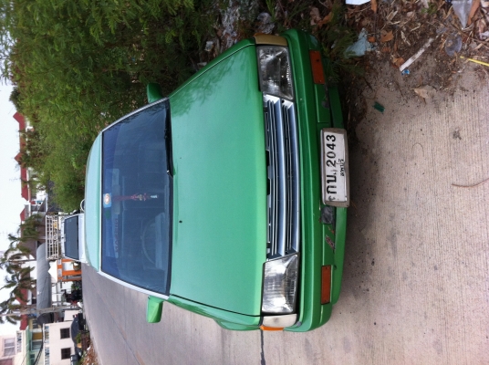 ขาย nissan stanza 5ประตู