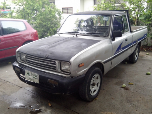 mazda 1400  5เกียร์ ปี36