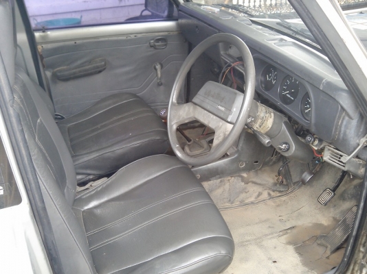 mazda 1400  5เกียร์ ปี36