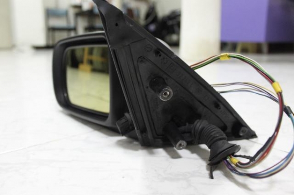 กระจกมองข้าง BMW E39 (ซ้าย)