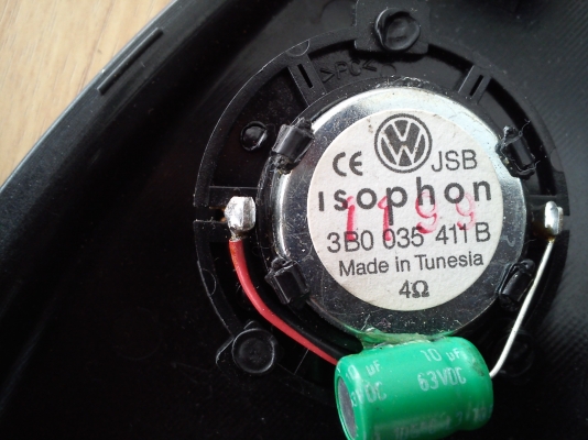 กรอบพร้อมดอกทวิสเตอร์ โฟร์ค PASSAT กรอบพร้อมดอกทวิสเตอร์ โฟร์ค PASSAT