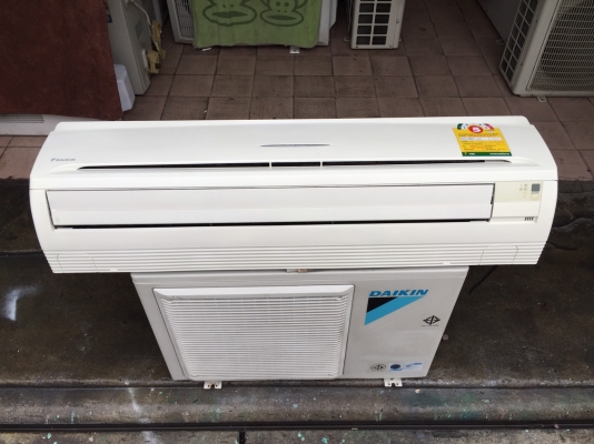 **** ขายแอร์ DAIKIN 12500 BTU สภาพสวย ****