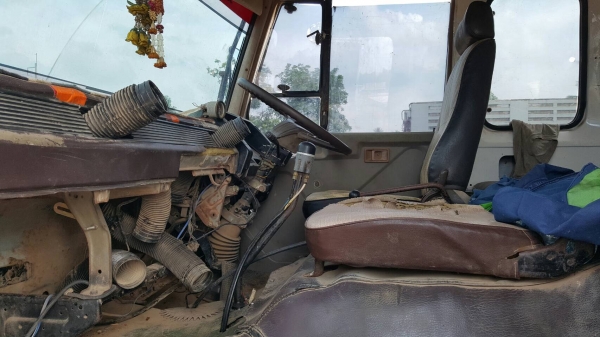 ขาย 10 ล้อดั้ม FUSO FN527M-A คัสซีสวยตลอดเส้น เครื่อง 6D16 195 แรงม้า เกียร์ 10 สปีด เอกสารเล่มทะเบียนครบ