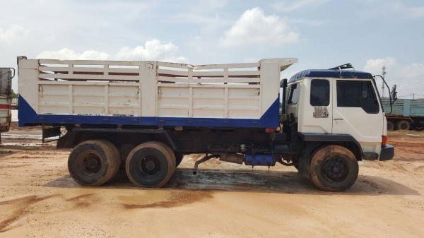 ขาย 10 ล้อดั้ม FUSO FN527M-A คัสซีสวยตลอดเส้น เครื่อง 6D16 195 แรงม้า เกียร์ 10 สปีด เอกสารเล่มทะเบียนครบ