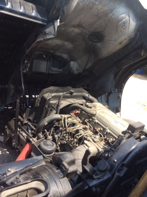 HINO 6ล้อ รถนำ้มัน 9000 ลิตร เครื่อง140เเรง รถสวย เครื่องดี ยางเรเดียน ครัทซีสวย ขับดีมาก ขาย690,000 บาท ศุภากร 081-1903107 , 081-4252943