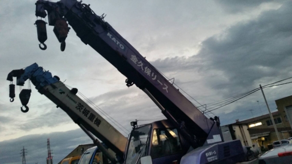 รถเครน KATO  10ตัน 6บูม