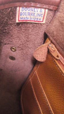 กระเป๋าข้าง DOONEY&BOURKE USA กระเป๋าข้าง DOONEY&BOURKE USA