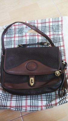 กระเป๋าข้าง DOONEY&BOURKE USA กระเป๋าข้าง DOONEY&BOURKE USA