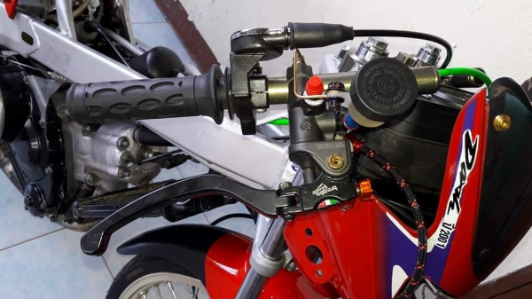 ขายแดชจัดสภาพ หล่อๆ 9000 ขายแดชจัดสภาพ หล่อๆ 9000