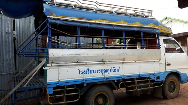 ขาย4ล้อโดยสาร พร้อมใช้สภาพดี เครื่องดี แชซีสวย มีเครื่องเสียง เอกสารพร้อมโอน 0857698049 0887115178 ขาย4ล้อโดยสาร พร้อมใช้สภาพดี เครื่องดี แชซีสวย มีเครื่องเสียง เอกสารพร้อมโอน 0857698049 0887115178