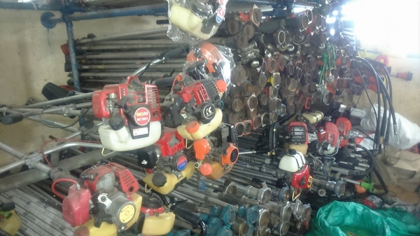 เครื่องตัดหญ้าเก่าญี่ปุ่น 0835662999Lineid:hs4trp ราคาเริ่มต้น2800-4500 บาท