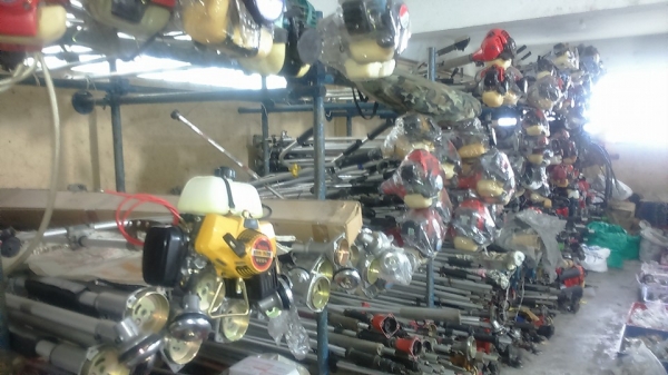 เครื่องตัดหญ้าเก่าญี่ปุ่น 0835662999Lineid:hs4trp ราคาเริ่มต้น2800-4500 บาท