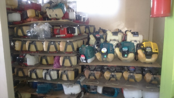 เครื่องตัดหญ้าเก่าญี่ปุ่น 0835662999Lineid:hs4trp ราคาเริ่มต้น2800-4500 บาท