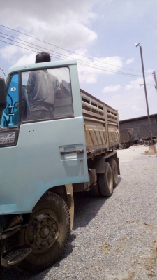 บรรทุกอีซูซุดั้ม 10ล้อ กระบะ195แรง