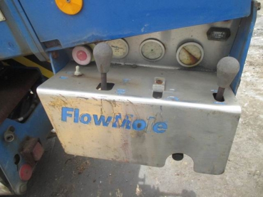 ขายเครื่องเจาะสภาพตามรูป สินค้าเก่านอก ราคา 350,000 บาท