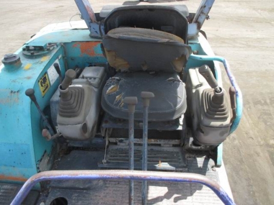 ขายรถขุดเล็ก ยี่ห้อ AIRMAN รุ่น AX30-2  ราคา 285,000 บาท