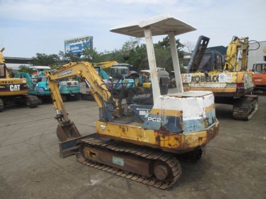 ขายรถขุด KOMATSU PC20-6 แทรคเหล็ก สินค้าเก่านอก ราคา 255,000 บาท