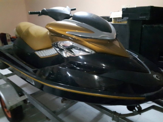 ขาย SEADOO 215 ปี06 ขายพร้อมเทรนดลอร์ราคา150,000บาท