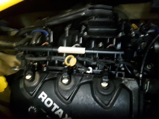 ขาย SEADOO 215 ปี06 ขายพร้อมเทรนดลอร์ราคา150,000บาท