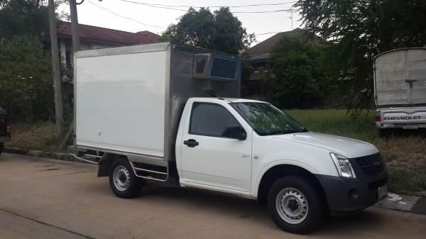 ขายรถตู้เย็นมือสอง สภาพดี ทำอุณหภูมิ-18 องศา