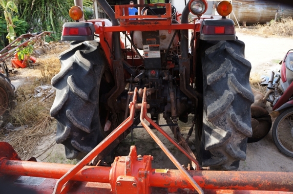 รถไถคูโบต้า L4508