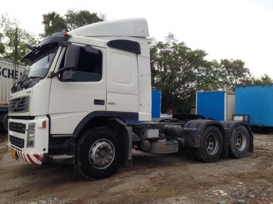 หัวลาก VOLVO FM 12  380แรง ปี 47  รถพร้อมใช้งาน  ราคา  1,270,000  บาท