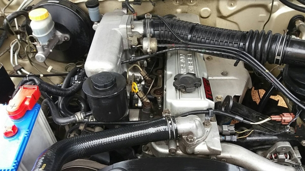 รถนิสสันสภาพดีสวย สนใจติดต่อ0995924254 รถนิสสันสภาพดีสวย สนใจติดต่อ0995924254