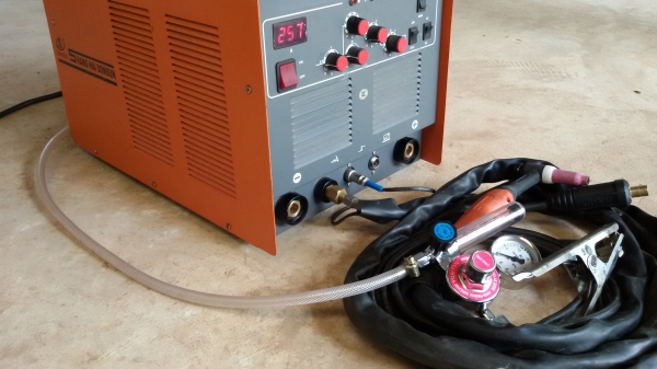 ขายเครื่องเชื่อมอาร์กอน สำหรับงานเชื่อมอลูมิเนียม