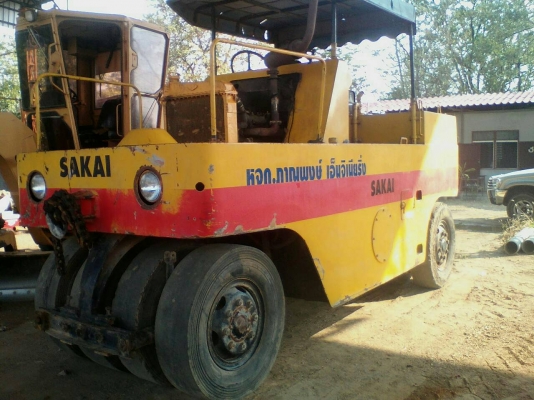 ขาย 450,000 SAKAI 9 ล้อยาง  TS 150 เครื่องดี เกียร์แรง รถสวยพร้อมใช้ 090-772-3710 090-772-3708