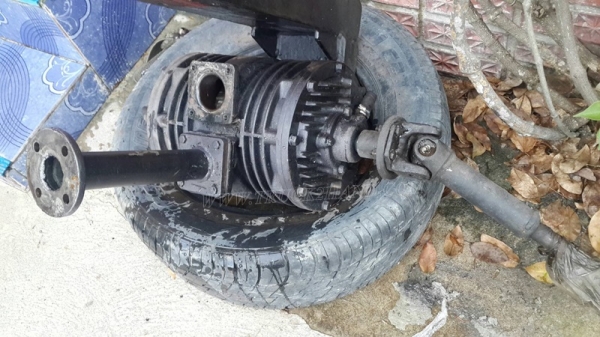 ปั๊มสูญญากาศดูดสิ่งปฎิกูล ของ เช็ค ยังไม่ได้ใช้งาน ปั๊มสูญญากาศดูดสิ่งปฎิกูล ของ เช็ค ยังไม่ได้ใช้งาน