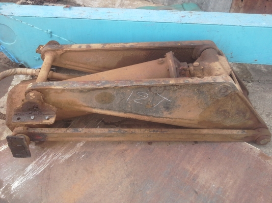 ขายดั้ม12ตันกระบอกใหญ่ แกน75มิลยิงหน้า