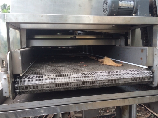 ขายด่วนเครื่องอบถั่วสเตนเลสทั้งชุด/สายพานลำเลียงสเตนเลส