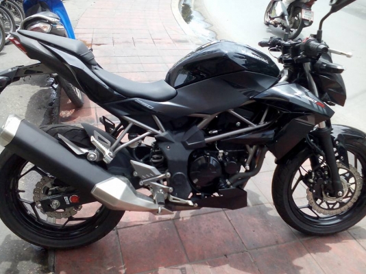 ขาย Kawasaki Z 250 SL ABS ปี 58 วิ่งน้อย 3,892 กิโล เครื่องดีเดิมๆ สภาพภายนอกสวย มีรอยล้มด้านซ้ายนิดหน่อย ล้มไม่แรง เจ้าของตัวเตี้ย ขี่ไม่ได้