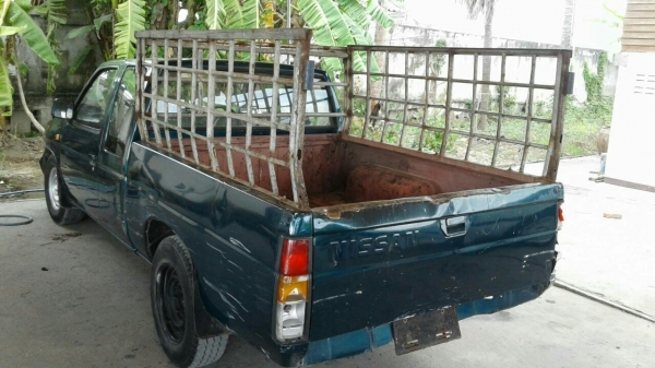 รถกระบะ ราคาไม่แพง nissan big m เครื่อง2700   ปี1998