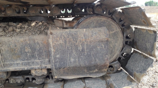 ขายรถแบ็คโฮ CAT E200B เครื่อง S6K เครื่องดี เอวแน่น ปั๊มแรง ช่วงล่าง ผ่าน ภายในสวย แอร์เย็นฉ่ำ รถทำงานอยู่ เอกสารใบแจ้งจำหน่าย