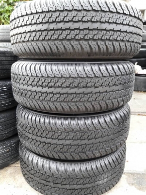 ยาง Yokohama 265/65/17 ปี 15 ถอดป้ายแดงชุดล่ะ 14,000