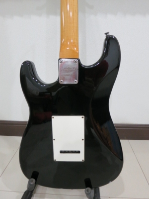 กีต้าร์ไฟฟ้า Baracuda สีดำ 3 แท็ค ทรง Stratocaster สภาพดี