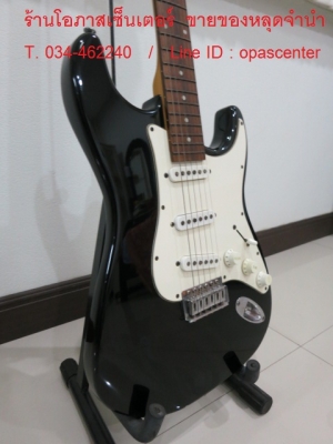 กีต้าร์ไฟฟ้า Baracuda สีดำ 3 แท็ค ทรง Stratocaster สภาพดี
