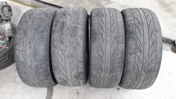 ขายยาง dunlop direzza dz101 235/55zr17 99w TH