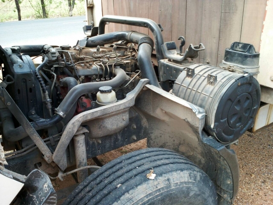 ขายรถบรรทุก 6 ล้อ HINO